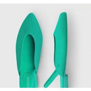 Vivaia Iris Pointed-Toe Sling-Back Sandals mermaid green/ teal size 40 US 9